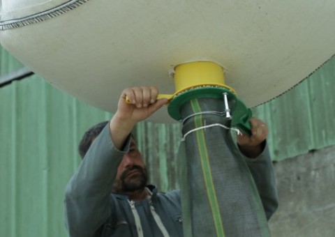 remplir le silosac de cailloux